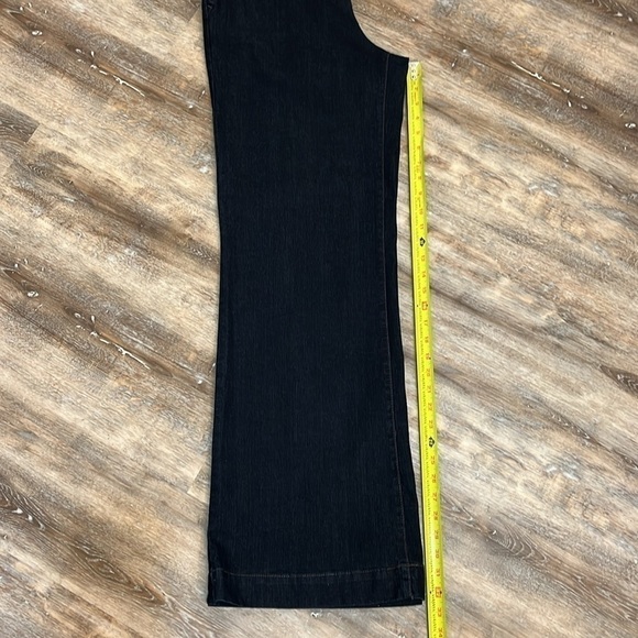 Style & Co Women's Size 10 Wide Leg Jeans Dark Wash Trouser Pant Style - Picture 13 of 16